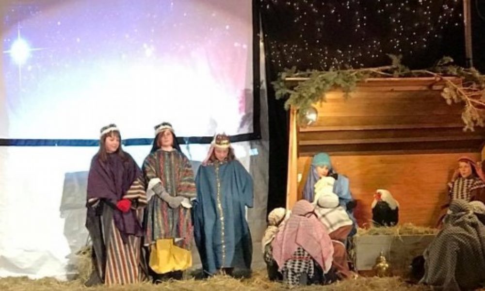 Living Nativity brings Christmas story to life